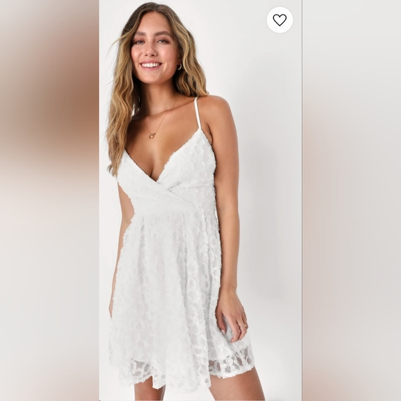 Lulu's Flowery Flirtation White Tulle Lace-Up Mini Dress Size Medium - Picture 1 of 6